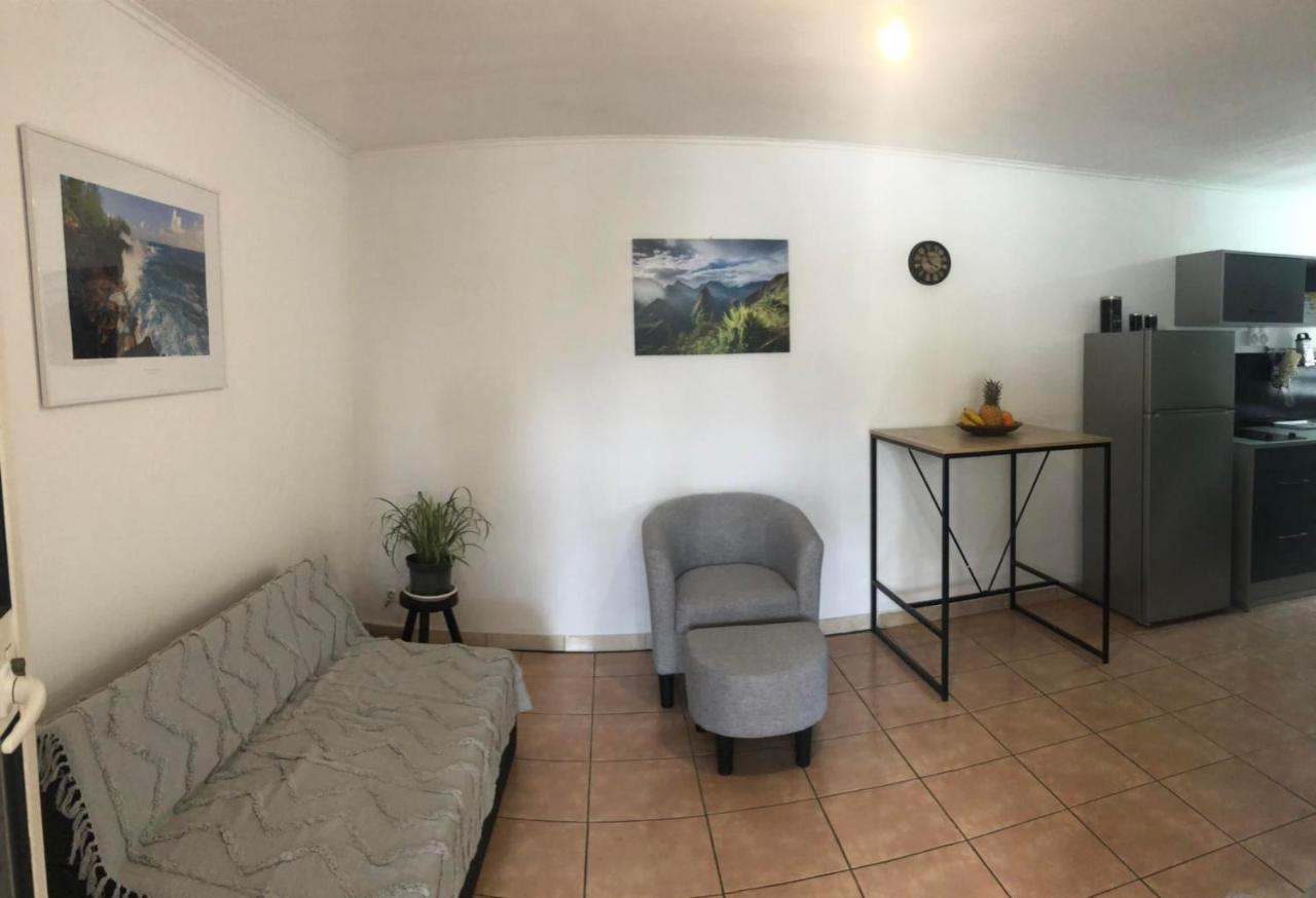 Appartement Meuble Le Manguier à Saint Pierre Extérieur photo